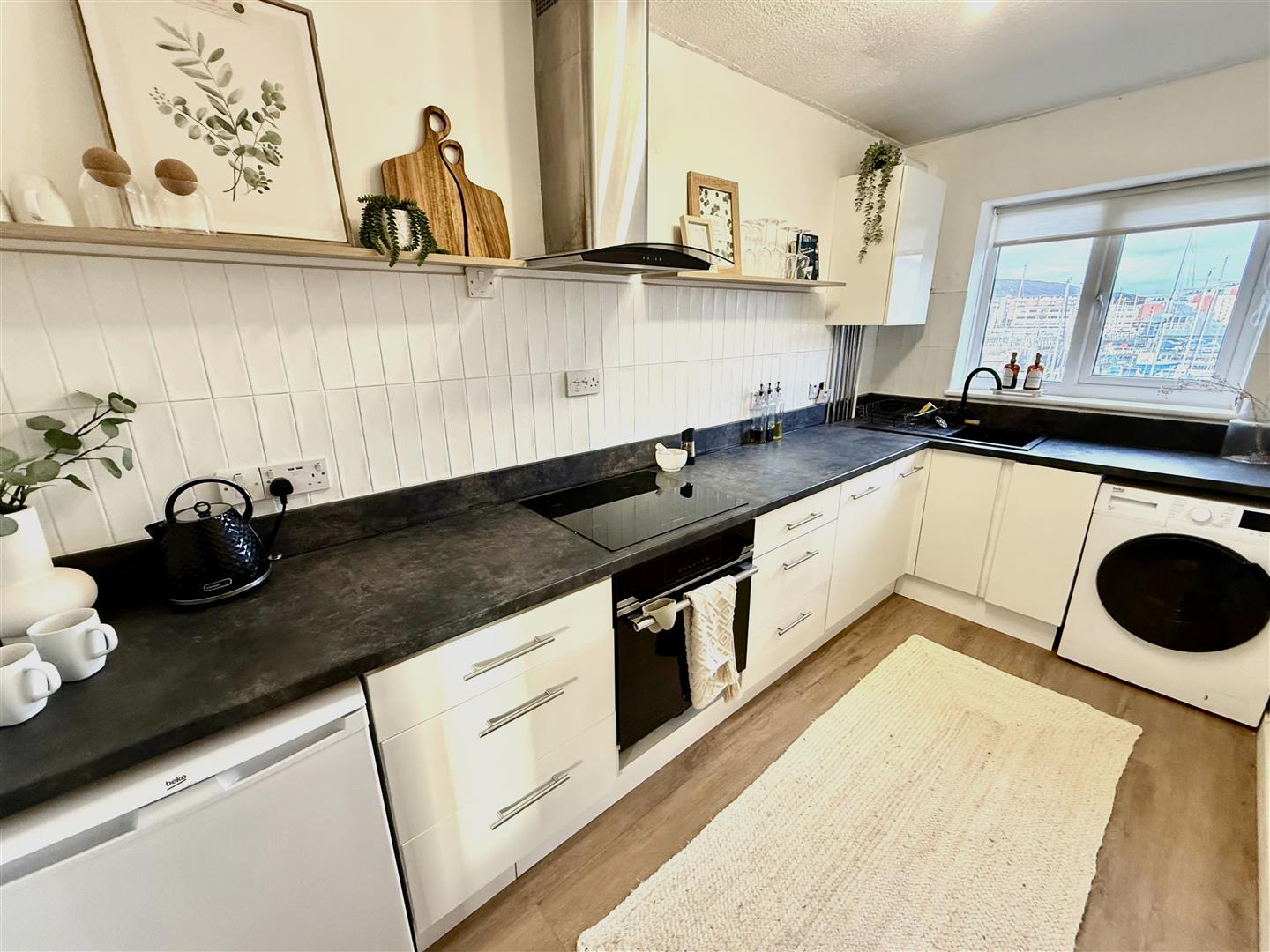 Abernethy Quay, Maritime Quarter, Swansea, SA1 1UL